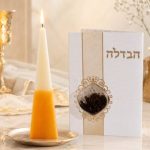 נר הבדלה עומד מיני במבחר צבעים